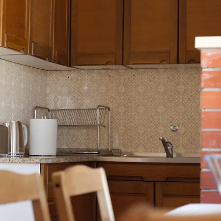 Poli Sterne, For Family And Pet Friendly * Rakalj